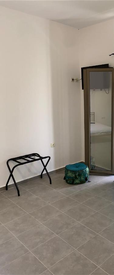 Central Areopolis Rooms Exterior photo